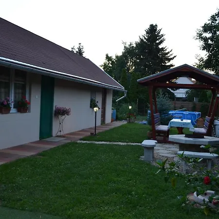 Franceska Hajduszoboszlo